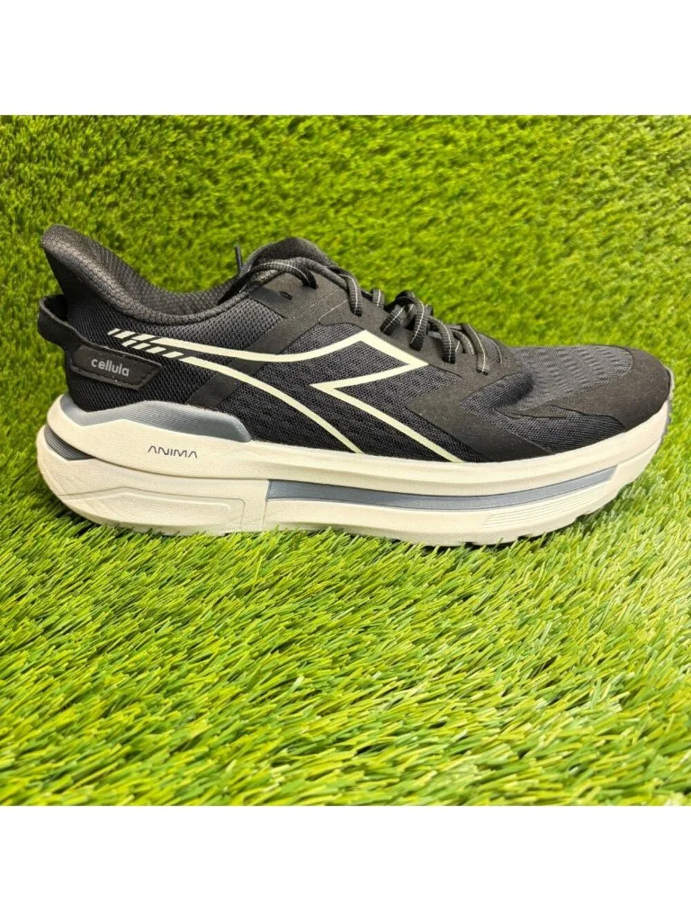 Diadora Cellula Mens Size 10.5 Black White Running Walking Shoes Sneakers
